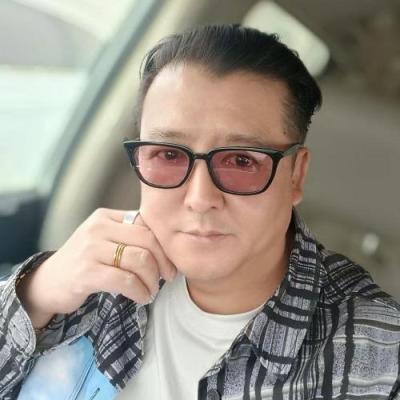短剧演员李鹏