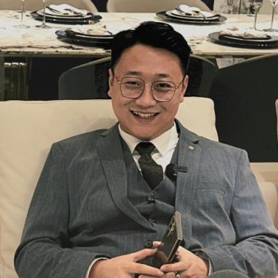 短剧演员王中苏