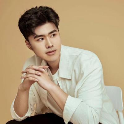 短剧演员郑云龙