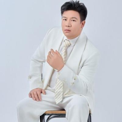 短剧演员赵才红