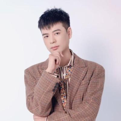 短剧演员潘瑾屹